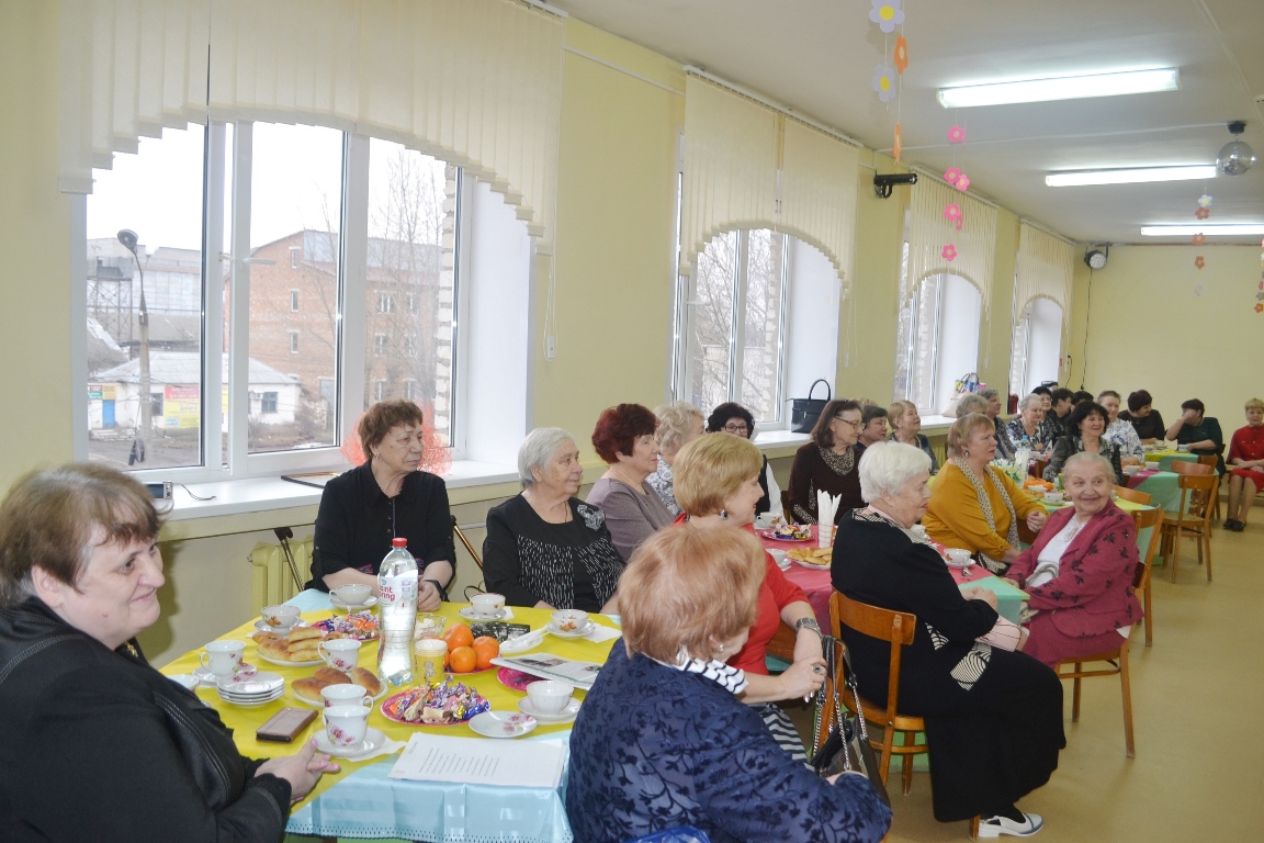 11 марта 2020г. состоялось торжественное  поздравление  ветеранов педагогического труда и профсоюзного движения в Узловской районной организации.